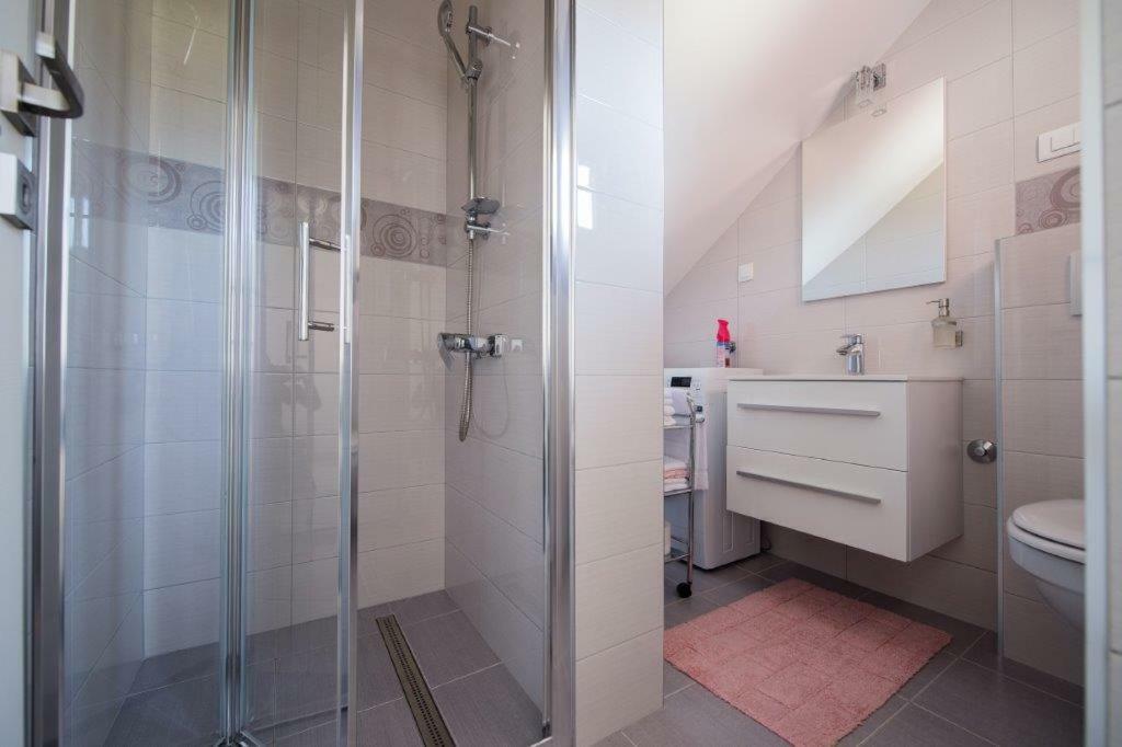 Apartment Sunce โปดสตรานา ภายนอก รูปภาพ