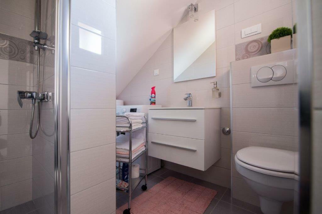 Apartment Sunce โปดสตรานา ภายนอก รูปภาพ