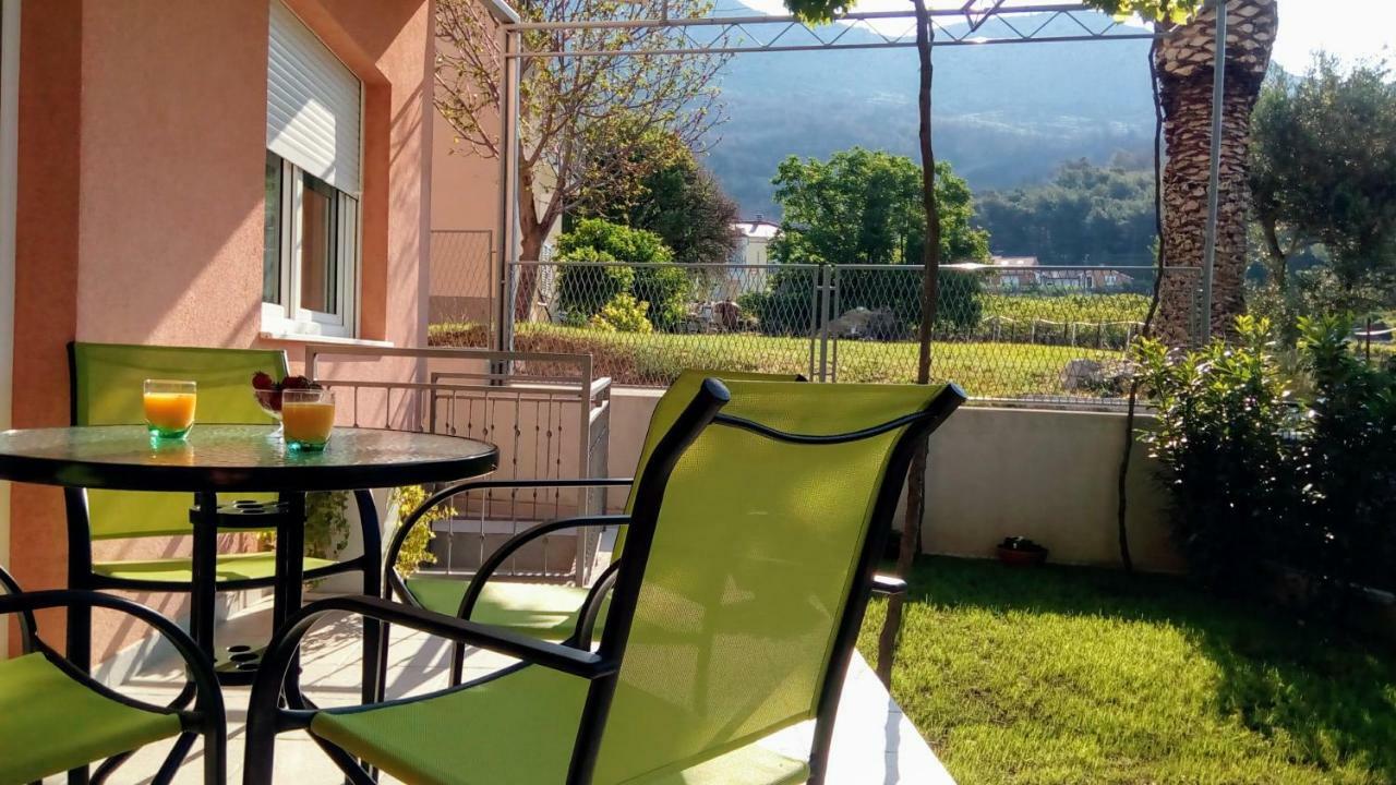 Apartment Sunce โปดสตรานา ภายนอก รูปภาพ